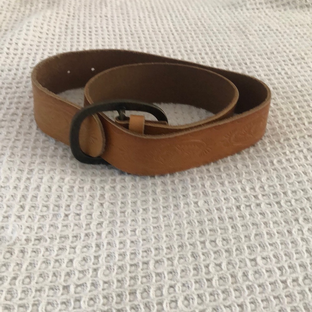 XS Tan Leather Women’s Belt